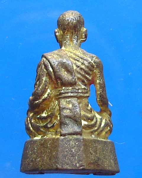 รูปหล่อพระครูรักษ์ วัดโคกสวย พังงา