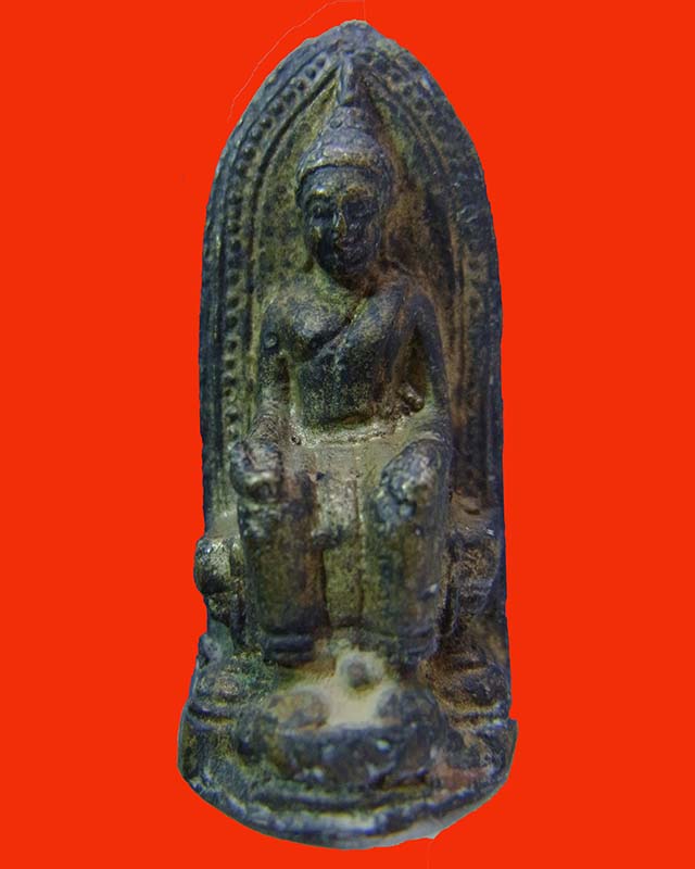 กริ่งพิมพ์ใหญ่บล็อกนิยม หลวงพ่อโต วัดบ้านเชี่ยน (วัดพิชัยนาวาส)ปี2502 อุดผงใต้ฐาน