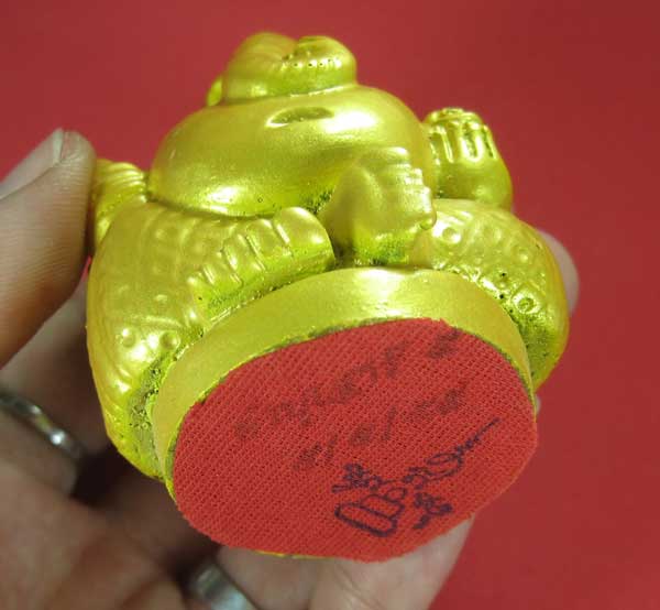 สีทองพิฆเณศร ผงเหล็กน้ำพี้หน้าตัก 2 นิ้ว สูง 3 นิ้ว หลวงปู่คำบุ คุตฺตจิตฺโต วัดกุดชมภูจ.อุบลราชธานี