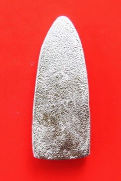 พระปรอทแม่ซื้อยุคแรก หลวงปู่ละมัย สวนป่าสมุนไพร จ.เพชรบูรณ์ หลังพรายปรอทขึ้นชัดเจนดูง่ายครับ 