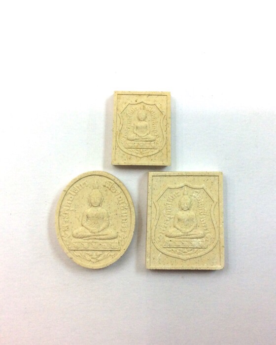 หลวงพ่อโสธร รุ่นประวัติศาสตร์เปิดอาคาร สำนักงานตำรวจแห่งชาติ ปี43 เนื้อผง กล่องเดิม #8