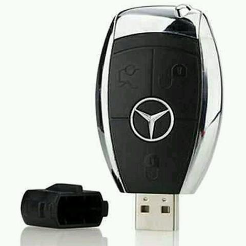 แฟลชไดร์ฟ16GB. flash drive 16 GB. พวงกุญแจรถแบบ รูปแบบกุญแจรถ mercedes benz No2