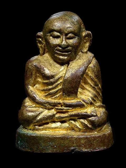 หลวงพ่อเงินวัดท่าขมิ้น ปี2533 รุ่นหยุดกระสุน สภาพสวยเดิม น้ำทองกระจาย พระประสบการณ์คับ