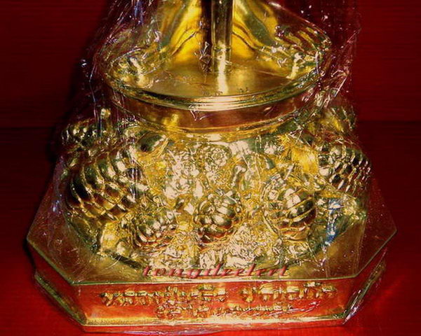 รูปหล่อบูชาหลวงปู่หลิว รุ่นค้ำเงิน ค้ำทอง มหาเศรษฐี พิมพ์กรรมการพิเศษปิดทอง