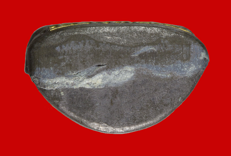 พระรูปเหมือนปั้มรุ่นแรก รุ่น ตัดอุปสรรค หลวงพ่อตัด วัดชายนา เพชรบุรี เนื้อตะกั่ว ตะกรุดทองเหลือง # 1