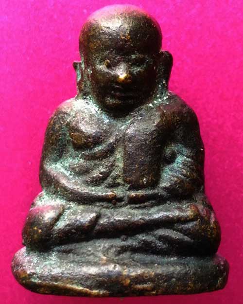 หลวงพ่อเงิน พุทธโชติ รุ่นปืนแตก ปี ๒๘ พิมพ์เศียรโต สภาพสวยๆๆๆๆๆๆๆๆ