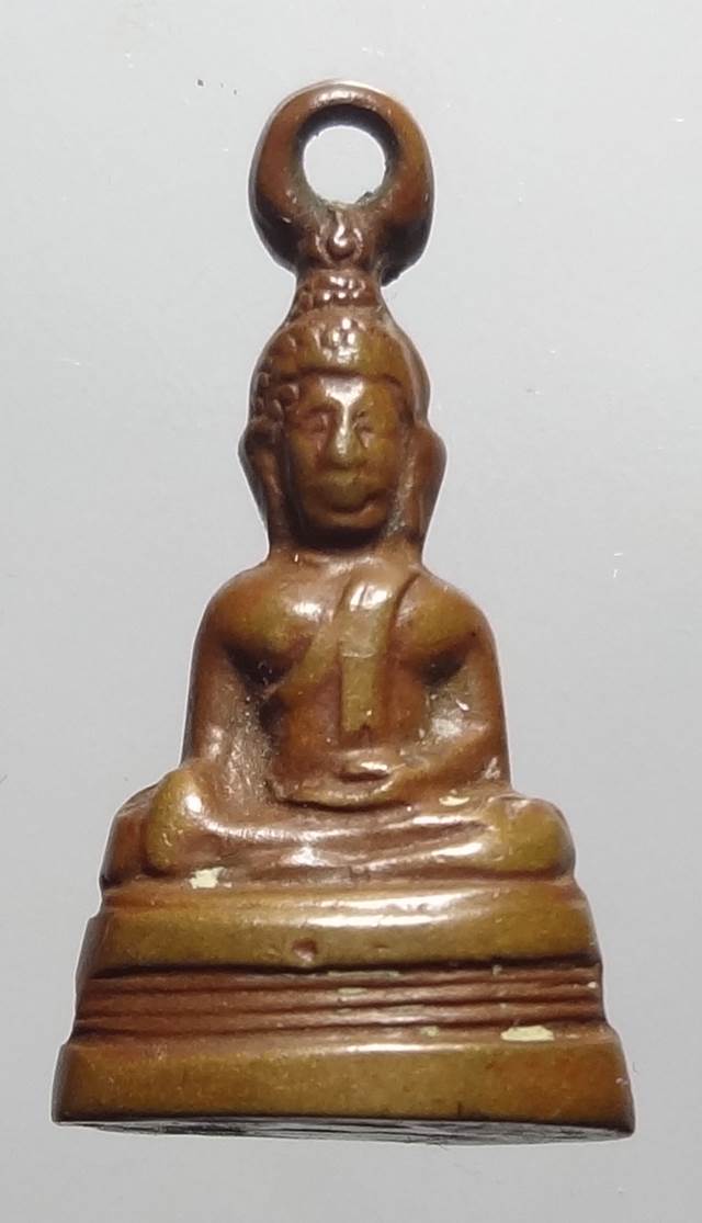 พระชัยวัฒน์หลวงพ่อโต วัดบางพลี ปี2500 มีห่วง ก้นกลึง