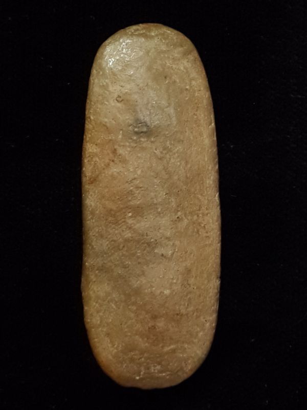 พระลีลาประทานพรเนื้อดิน หลวงพ่อกวย