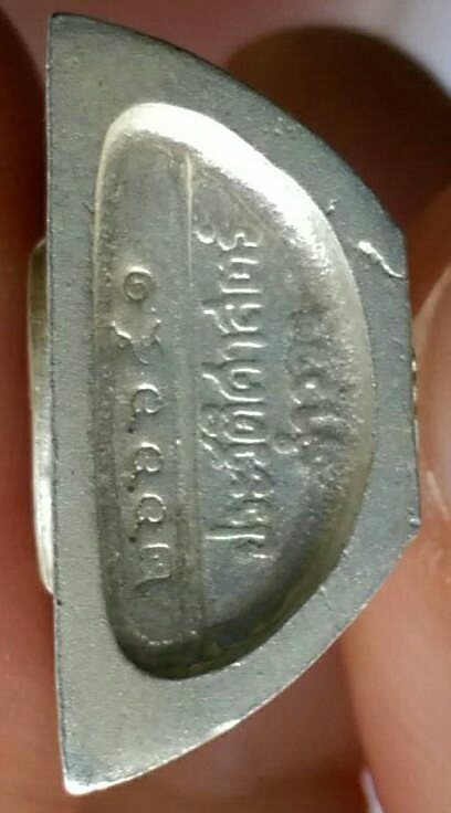 หลวงพ่อโสธร 80 ปี กรมตำรวจ เนื้อเงินขัดเงา