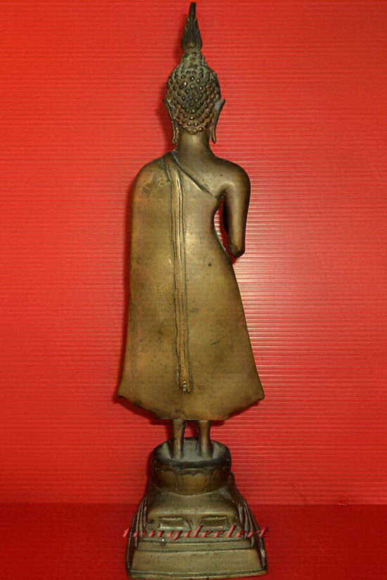 พระบูชาปางห้ามญาติ(พระประจำวันจันทร์) สำนักพุทธรัตนประทีป เนื้อทองผสม หล่อดินไทยค่ะ