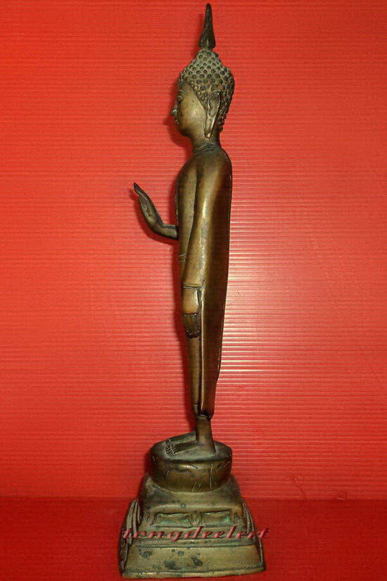 พระบูชาปางห้ามญาติ(พระประจำวันจันทร์) สำนักพุทธรัตนประทีป เนื้อทองผสม หล่อดินไทยค่ะ