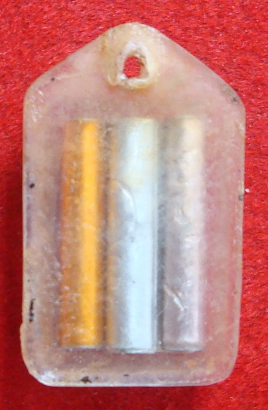 ภาพถ่ายแต้มสีหลวงพ่อเขียน หลังตะกรุด3K