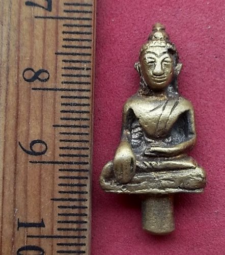 วัดใจเริ่ม 10 บาท กับ รูปหล่อพระยอดธง   .…AN440