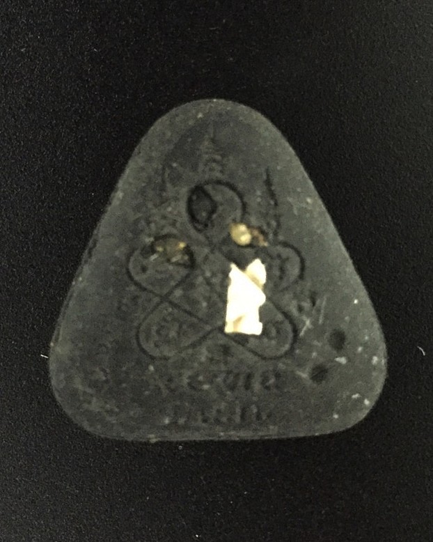 พระปิดตาโสฬสมหาพรหม หลวงพ่อสาคร ปี2554 เนื้อผงคลุกรัก ฝังตะกรุดเงิน +พลอยเสก+เกศา หลวงพ่อสาคร