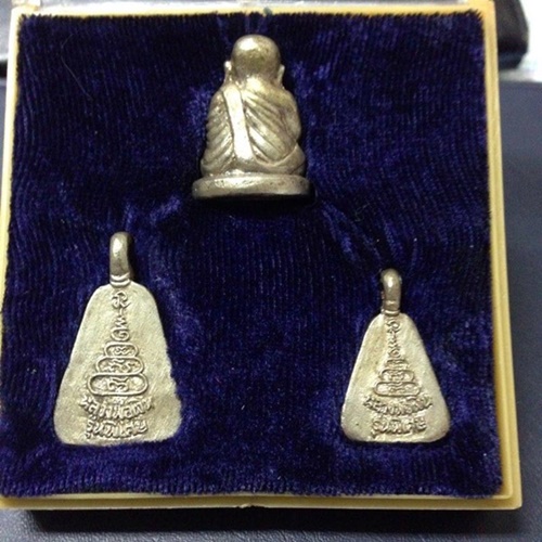 หลวงพ่อเงิน เนื้อเงิน ปี 25 รุ่นฉลองวิหาร ออกวัดบางคลาน