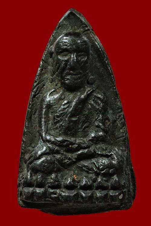 หลวงพ่อทวด เตารีด 05 เนื้อแร่