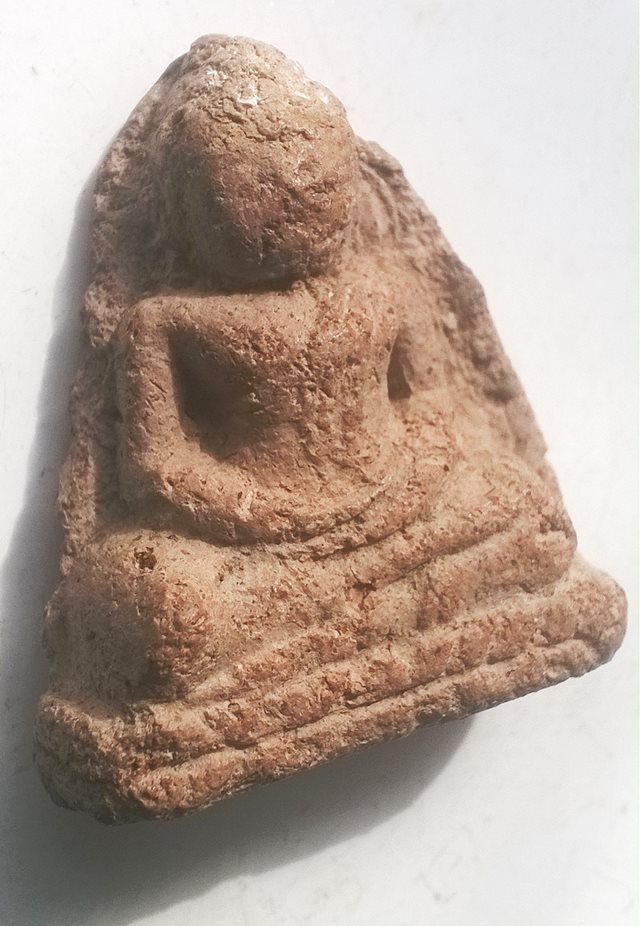 หลวงพ่อโต บางกระทิง พิมพ์สมาธิ นิยม +พร้อมรับรองจากเวปเพื่อนบ้าน