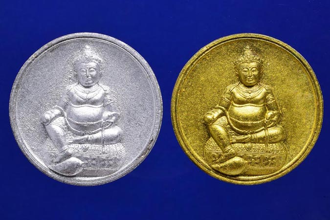 ธนบดีศรีธรรมราช เนื้อว่านดำ (ปัดทอง + ปัดเงิน)