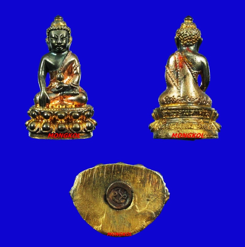 พระชุดกรรมการร่วมสร้างเจดีย์บูรพาฐิตวิริยาประชาสามัคคี หลวงพ่อสมชาย วัดเขาสุกิม พ.ศ.2540 จ.จันทบุรี