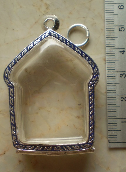 ตลับเงินลงยาเต็มใบ  ใส่ขุนแผนพรายกุมารพิมพ์ใหญ่ เคาะเดียว 