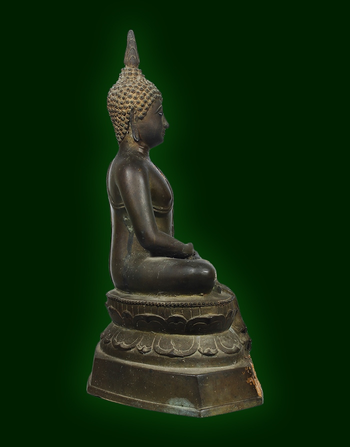 พระบูชา รัชกาล ตามุก เนื้อทองเหลือง ผิวหิ้ง ขี้ยุงเพียบ