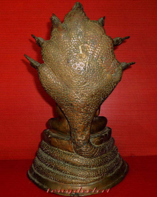 พระบูชาปางนาคปรก 7 เศียร(พระประจำวันเสาร์) เนื้อทองผสม ใต้ฐานดินไทย สวยมากค่ะ