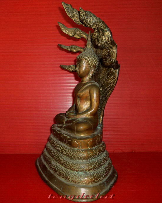 พระบูชาปางนาคปรก 7 เศียร(พระประจำวันเสาร์) เนื้อทองผสม ใต้ฐานดินไทย สวยมากค่ะ