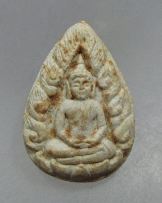 20 บาท พระผงหยดน้ำไม่ทราบที่ครับ