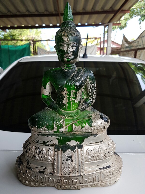 พระแก้ว 25 ศควรรษ บล็อค เจแปน นิยม กะไหล่เงินเดิมๆๆ หน้าตัก 5 นิ้ว สูง 11 นิ้ว