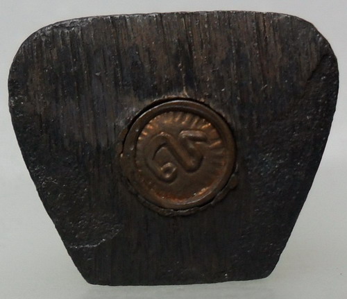 รูปหล่ออุดกริ่งหลวงปู่ทวด วัดช้างให้ รุ่นเสาร์ ๕ ปี 2523 จ.ปัตตานี