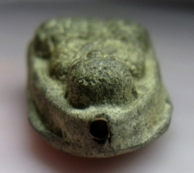 **วัดใจ**หลวงปู่ทวดเนื้อว่านหลังเจดีย์ ฝังตะกรุด 9 ดอก ปี ๒๕๓๕**อาจารย์นอง ปลุกเสก สวยๆ