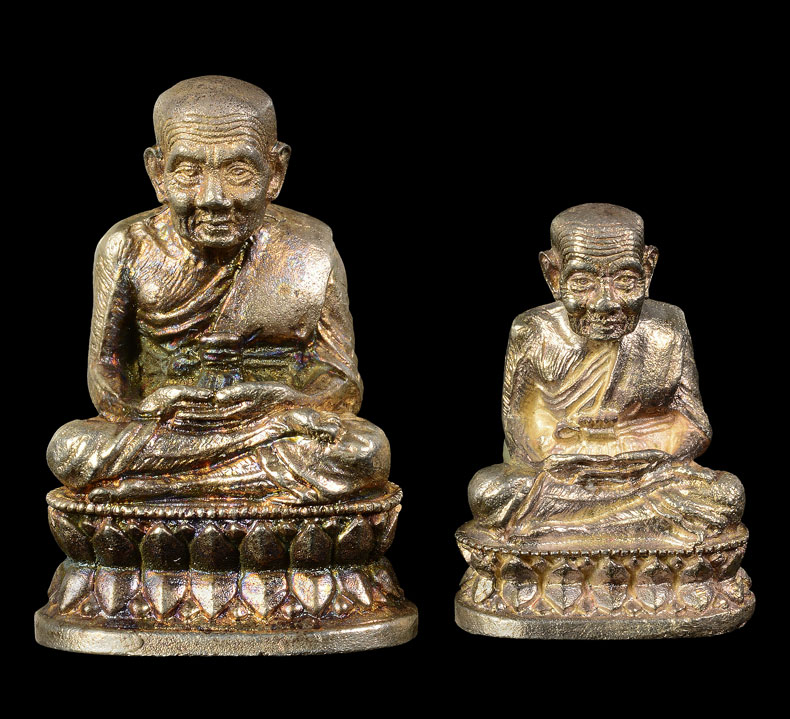 หลวงปู่ทวด เนื้อเงิน ชุดกล่องกรรมการใหญ่ รุ่นสร้างเจดีย์ปี 2533