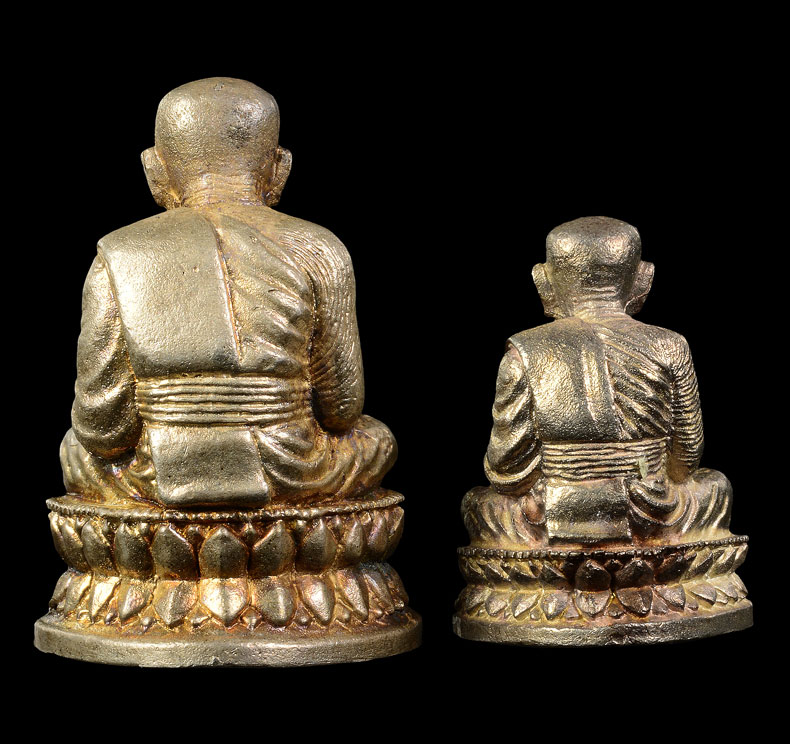 หลวงปู่ทวด เนื้อเงิน ชุดกล่องกรรมการใหญ่ รุ่นสร้างเจดีย์ปี 2533