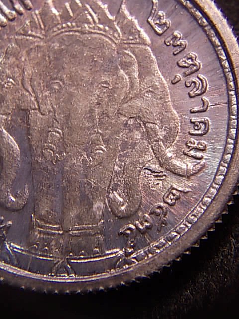 เหรียญองค์พ่อ ร.๕ เนื้อเงิน ล.พ.เกษม เขมโก ปลุกเสกพร้อมกล่องเดิม..เคาะแรกแดงถึงขั้นต่ำครับผม