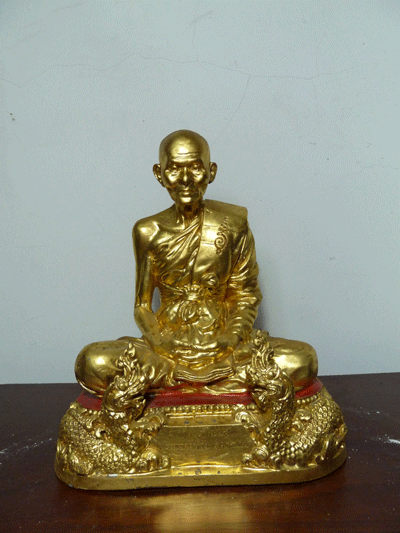 พระบูชาหลวงปู่คำพันธ์