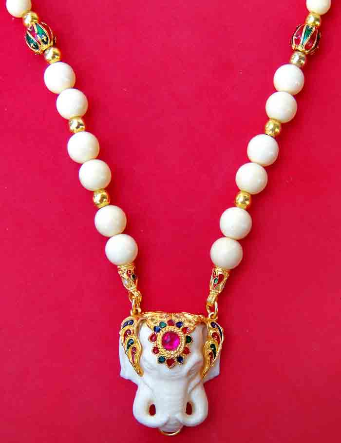 ***สร้อยคล้องพระเม็ดเรซิ่นลายงาลวดลายแบบสุโขทัยโบราณกะไหล่ทองความยาว 25 นิ้ว ขนาดศูนย์กลางเม็ดสร้อย 