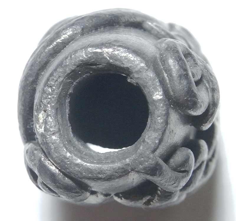 ลูกสะกดหล่อยันต์ยุ่งรุ่นแรก เนื้อตะกั่ว ปี 2551 หลวงพ่อตัด วัดชายนา สวยเดิมๆ หายากแล้วนะครับ