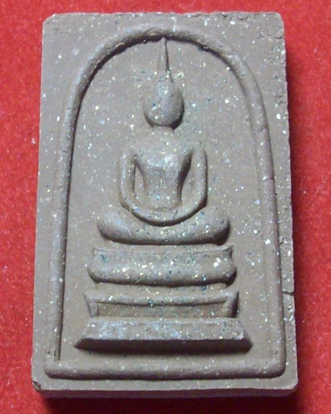 สมเด็จชนะจน เนื้อชานหมาก สร้างปี 2540 ปลุกเสกพิธีเดียวกับเหรียญชนะจน