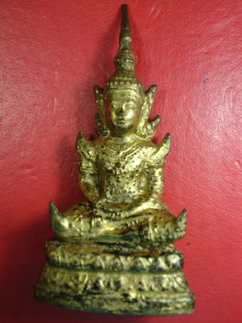 พระรัตนะทรงเครื่องขนาดบูชา สวย หน้าตัก 1.8 นิ้ว