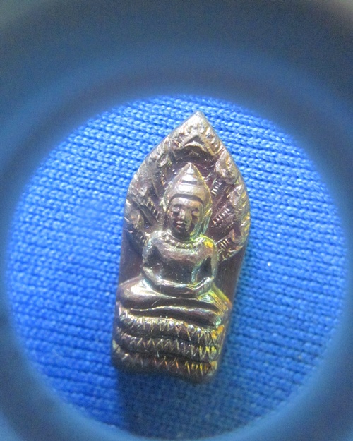 พระปรกใบมะขามหลวงปู่คร่ำ อายุครบ 8 รอบ 