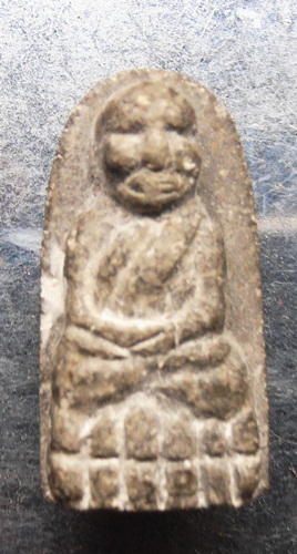 หลวงปู่ทวดหลวงปู่หมุน พิธีพระเจ้า5พระองค์ สวยๆครับ