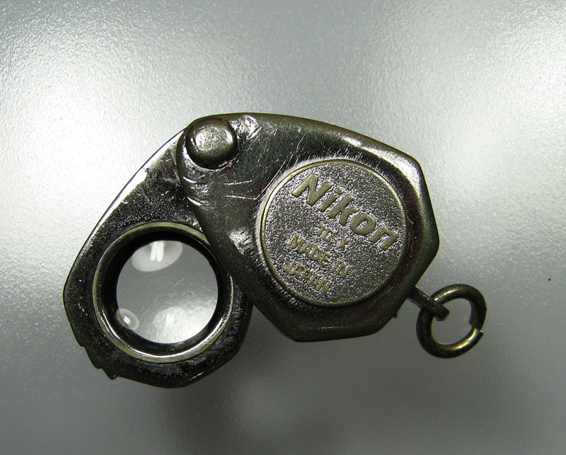 nikon รุ่นเก่า เลนส์ชั้นเดียว บอดีเงิน ชุบทองคำขาว เลนใสสาพดี ไม่มีรอย ภายนอกผ่านสนามมาเยอะ