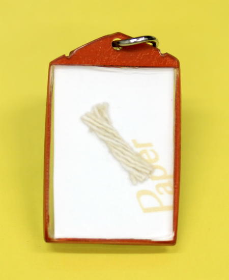 ภาพถ่ายหลวงพ่อกวย วัดโฆสิตาราม ขนาดห้อยคอ (1.5 นิ้ว) ปี ๒๕๕๖ พร้อมเลี่ยมกันนํ้าแขวนคอได้เลย