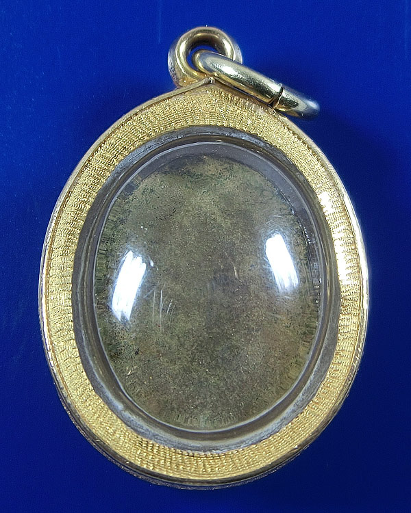 เหรียญหัวแหวน หลวงปู่ทวด วัดช้างให้ กะไหล่ทอง เลี่ยมทองคำ