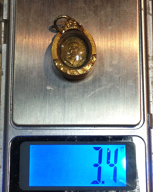 เหรียญหัวแหวน หลวงปู่ทวด วัดช้างให้ กะไหล่ทอง เลี่ยมทองคำ