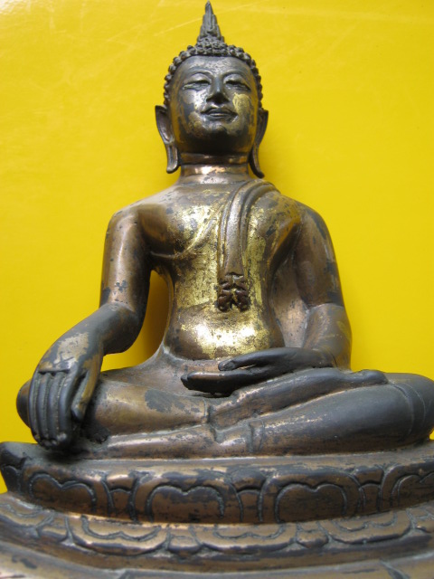 พระบูชา ก้นดินไทย.ตามุก หล่อหนา