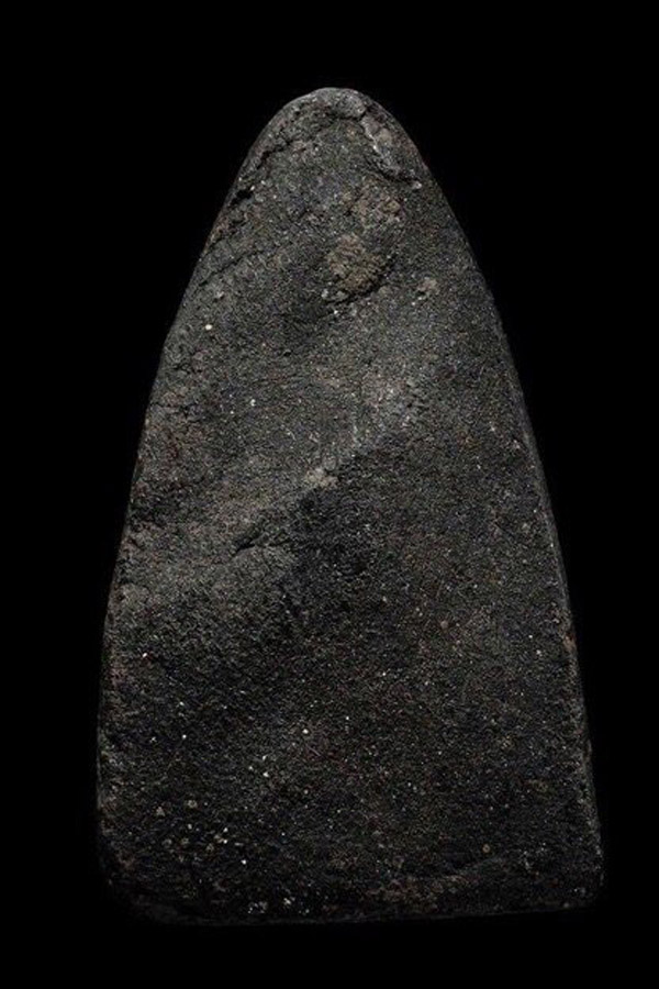 หลวงปู่ทวด เนื้อว่าน ปี 24 พิมพ์ใหญ่ จมูกโด่ง คมชัด สวยระดับประกวดครับ