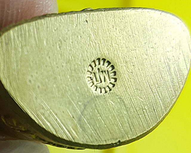 พระสังกัจจายน์ หลวงปู่โต๊ะ วัดประดู่ฉิมพลี กทม.