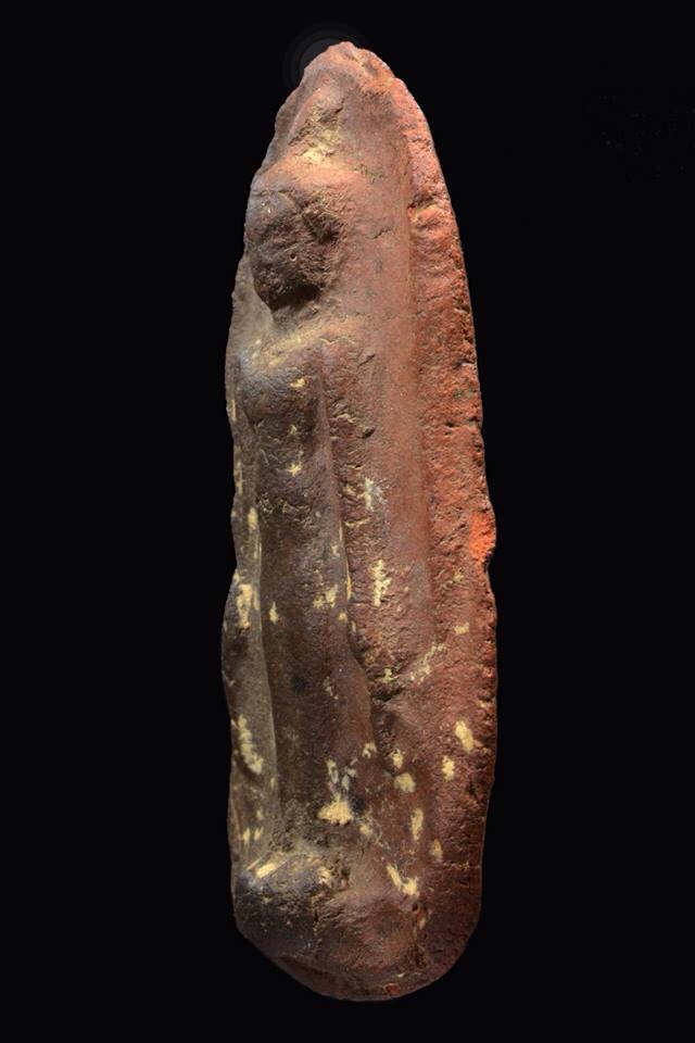 พระเปิดโลกกรุเตาทุเรียง. พิมพ์กลางนิยม สุโขทัย