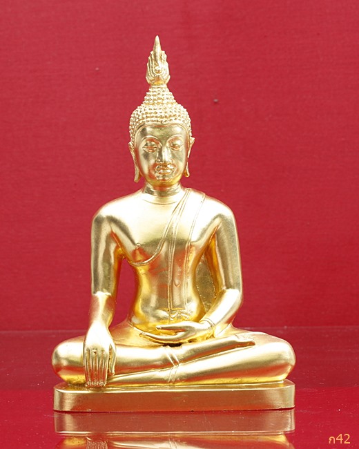 พระบูชาปางมารวิชัย ปิดทองทั้งองค์...../3